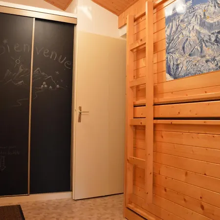 Lumineux, 6 Personnes Avec Balcon, Parking, Wifi A 900m Du Centre De - Fr-1-198-233 Chatel